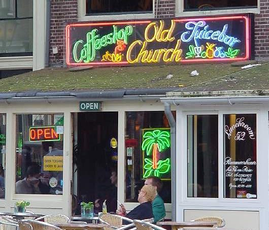 A coffee shop in Amsterdamn c Patrick Verdier